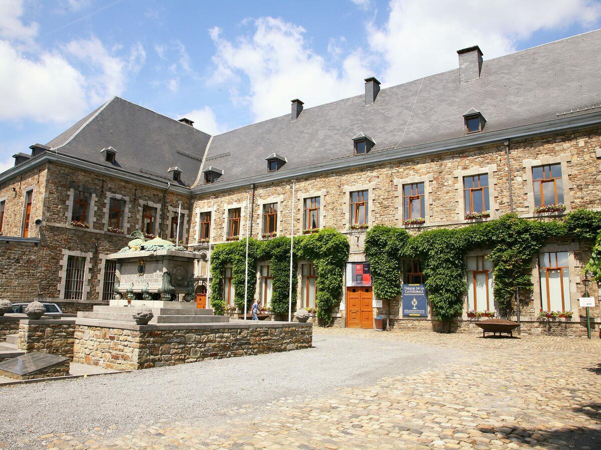 Luxury Apartment In Malmedy With Bubble Bath 客房 照片